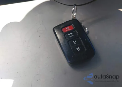 2016 Toyota Corolla S W/Special Edition Pkg из США, поврежденный, VIN 2T1BURHE4GC557009